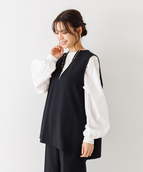 abahouse mavie（アバハウスマヴィ）の「【感嘆/セットアップ対応】ダブルクロスオーバーベスト（ベスト・レディース・オフホワイト/ブラック系その他/ブラック/ホワイト系その他・フリー）」の17枚目の写真