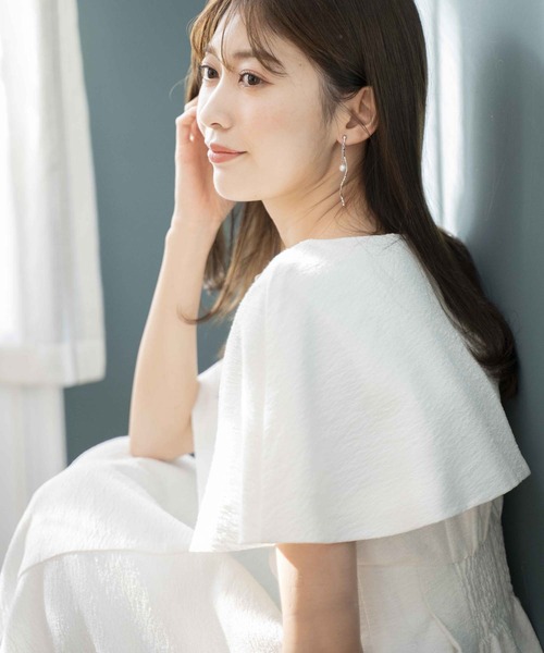 NOELA（ノエラ）の「【WEB限定】ケープ付きワンピース（ワンピース・レディース・その他1/ブラック/オフホワイト・S/M）」の4枚目の写真