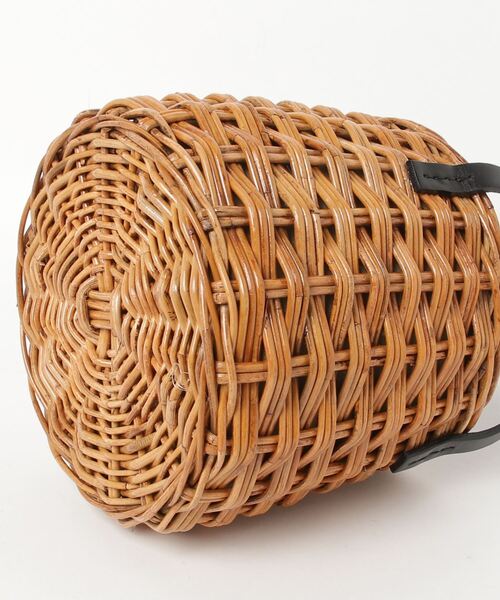 The Bagmati（ザバグマティ）の「BAGMATI LEATHER HANDLE ARUROG BASKET バグマティ レザーハンドル スクエア  かごバッグ（ハンドバッグ・レディース・ブラック・FREE）」の3枚目の写真