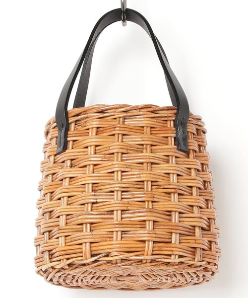 The Bagmati（ザバグマティ）の「BAGMATI LEATHER HANDLE ARUROG BASKET バグマティ レザーハンドル スクエア  かごバッグ（ハンドバッグ・レディース・ブラック・FREE）」の6枚目の写真