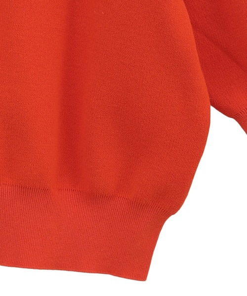 MANOF(マノフ)の「CURVE SLEEVE KNIT TOPS(ニット/セーター・レディース・グレー/ブラック/ホワイト/オレンジ・M/S)」の20枚目の写真