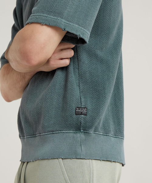G-STAR（ジースター）の「OVERDYED LOOSE SWEATER/オーバーダイショートスリーブスウェット/ヴィンテージ加工（Tシャツ/カットソー・メンズ・ダークオリーブ/ブルー系その他・SMALL/MEDIUM/LARGE/X-LARGE/X-SMALL）」の5枚目の写真