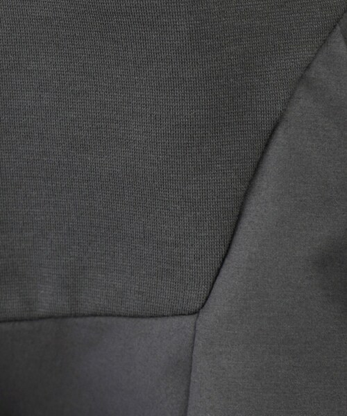 index(インデックス)の「◆異素材アシメペプラムトップス【洗濯機洗い可/ストレッチ】(Tシャツ/カットソー・レディース・ブラック/チャコールグレー/オフホワイト・40/38/42/36)」の11枚目の写真