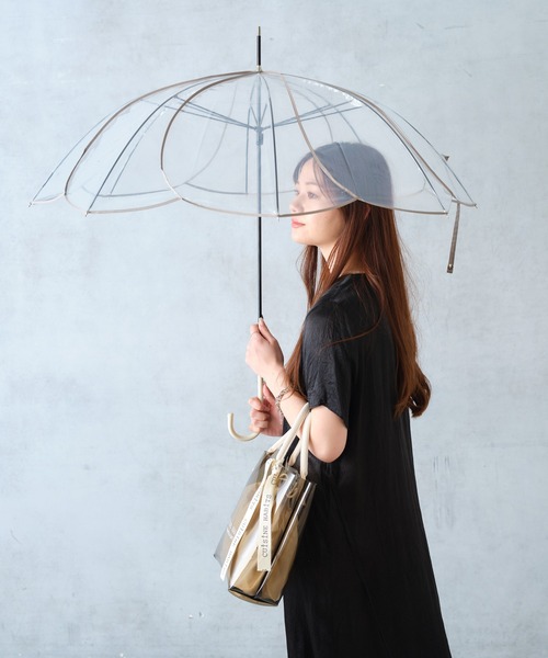 BIRTHDAY BAR(バースデイバー)の「クリアアンブレラ カラーパイピング(長傘・レディース・ブラウン/クリア・フリー)」の9枚目の写真