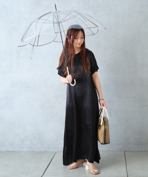 BIRTHDAY BAR(バースデイバー)の「クリアアンブレラ カラーパイピング(長傘・レディース・ブラウン/クリア・フリー)」の6枚目の写真