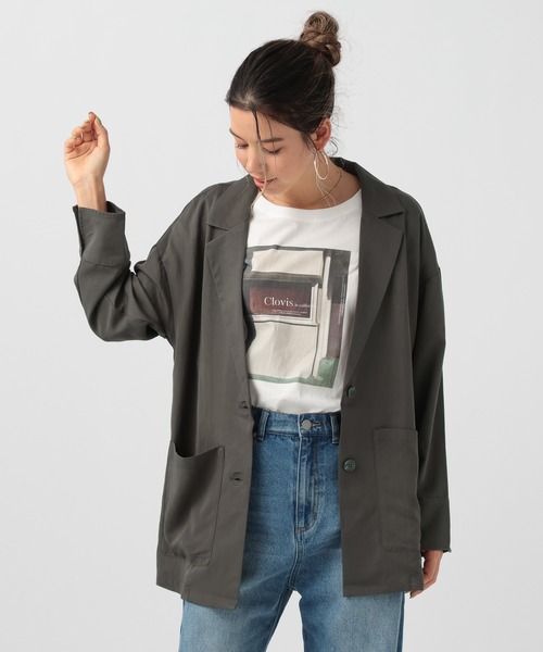 BAYFLOW（ベイフロー）の「[涼しい!!薄手シャツ生地]テーラーシャツジャケット（テーラードジャケット・レディース・チャコール/グレイッシュベージュ/アイボリー・MEDIUM/SMALL）」の16枚目の写真