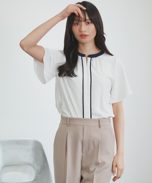 TRUDEA（トルディア）の「配色金具使い半袖ブラウス（シャツ/ブラウス