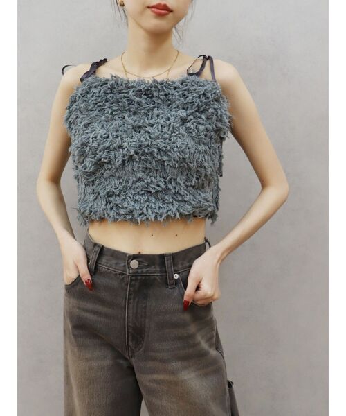 EVRIS(エヴリス)の「シャギーリボンビスチェ【セットアップ着用可能】(キャミソール・レディース・グレー/ブラック・FREE)」の21枚目の写真