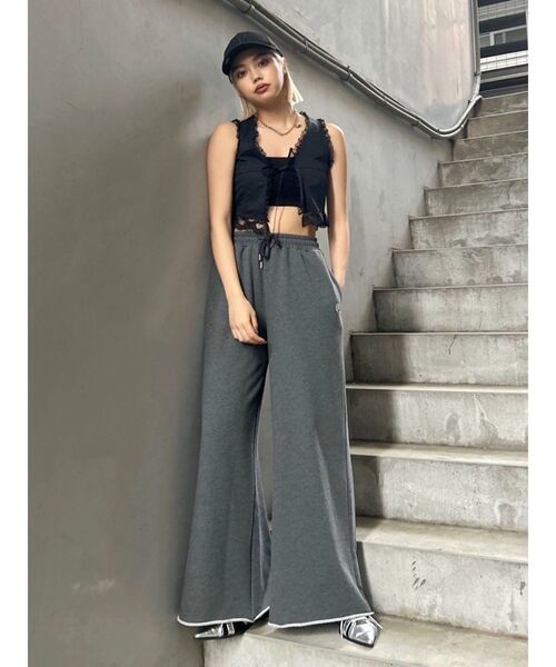 EVRIS（エヴリス）の「スウェットスーパーワイドパンツ（スウェットパンツ・レディース・ホワイト/ピンク/グレー・FREE）」の16枚目の写真