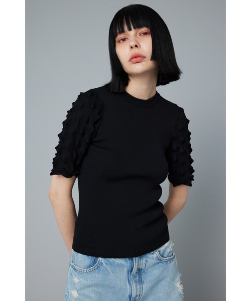 HeRIN.CYE(ヘリンドットサイ)の「Thorn sleeve knit tops ソーンスリーブニットトップス(ニット/セーター・レディース・ブラック/ライム/ホワイト/ブルー・FREE)」の3枚目の写真