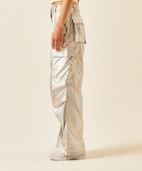 ADDYSONS(アディソンズ)の「buggy cargo pants(カーゴパンツ・レディース・ブラック/シルバー・FREE)」の11枚目の写真