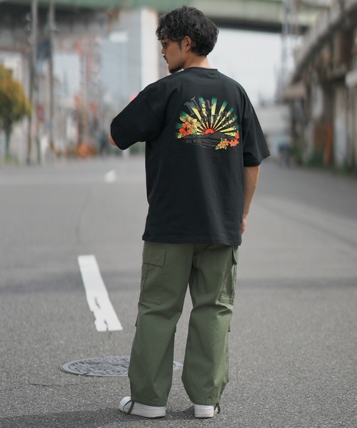 NEV(ネブ)の「【NEV SURF】別注プリント 半袖Tシャツ(Tシャツ/カットソー・メンズ・グレー系/ブラック系1/ホワイト/ブラック系/ブラック/ブルー系1/カーキ/ホワイト系1/ホワイト系・MEDIUM/SMALL/X-LARGE/LARGE)」の15枚目の写真