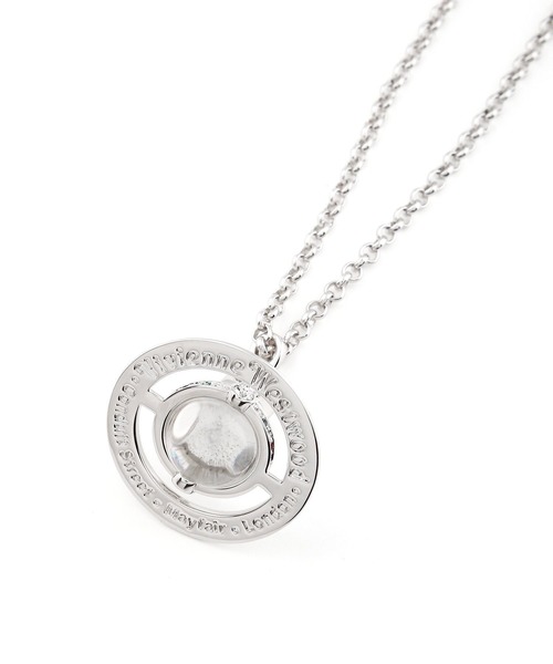 Vivienne Westwood MAN(ヴィヴィアンウエストウッドマン)の「“SMALL ORB” ネックレス【249810 SOP2R】(ネックレス・メンズ・シルバー・FREE)」の3枚目の写真
