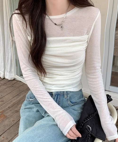 mebole（メボレ）の「プリーツスリムシアートップス（Tシャツ/カットソー・レディース・ホワイト/ベージュ・FREE）」の4枚目の写真