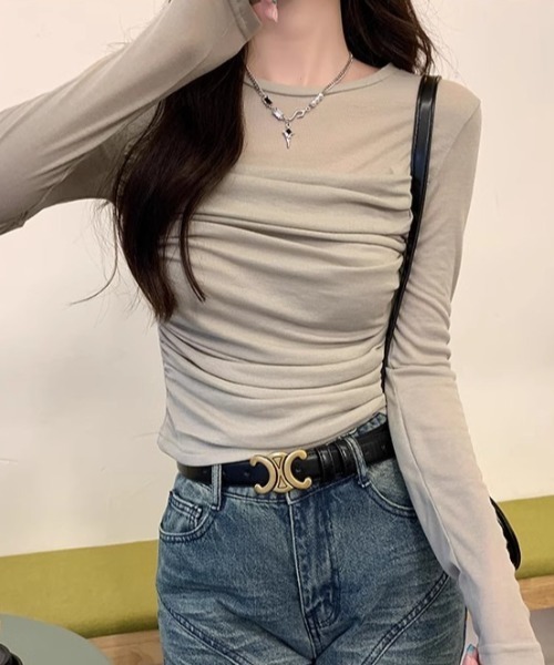 mebole（メボレ）の「プリーツスリムシアートップス（Tシャツ/カットソー・レディース・ホワイト/ベージュ・FREE）」の9枚目の写真