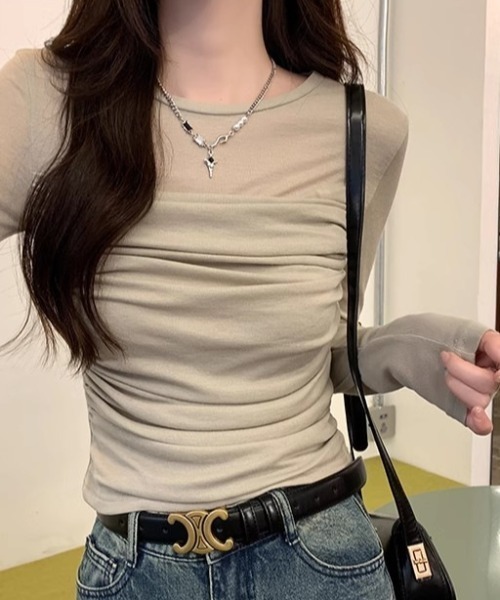 mebole（メボレ）の「プリーツスリムシアートップス（Tシャツ/カットソー・レディース・ホワイト/ベージュ・FREE）」の11枚目の写真