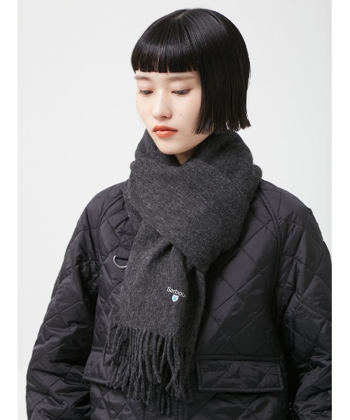 Barbour（バブアー）の「ラムズ ウール ソリッド マフラー（マフラー・レディース・グリーン/ブラック/グレー/ブラウン/オレンジ/ダークグレー/オリーブ・FREE）」の14枚目の写真