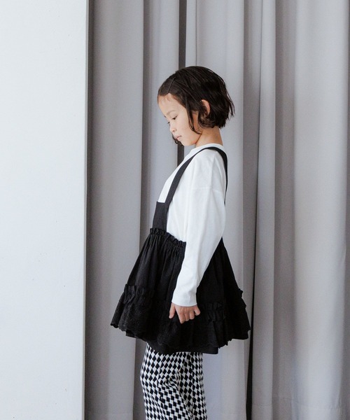 LOWRYS FARM（ローリーズファーム）の「【KIDS】サロペットスカート（ジャンパースカート・キッズ・ホワイト・150cm）」の7枚目の写真