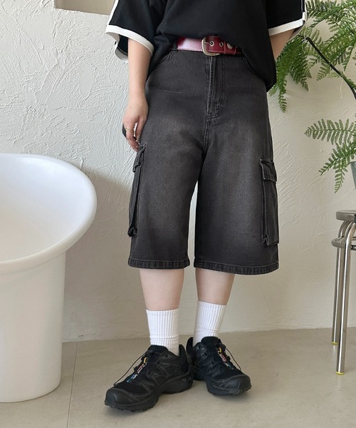 apres jour mignon（アプレジュールミニョン）の「ユニセックスカーゴデニムハーフパンツ【ZOZOTOWN限定アイテム】（デニムパンツ・レディース・インディゴブルー/ブラック/ブルー系その他・LARGE/MEDIUM/SMALL/X-LARGE）」の18枚目の写真