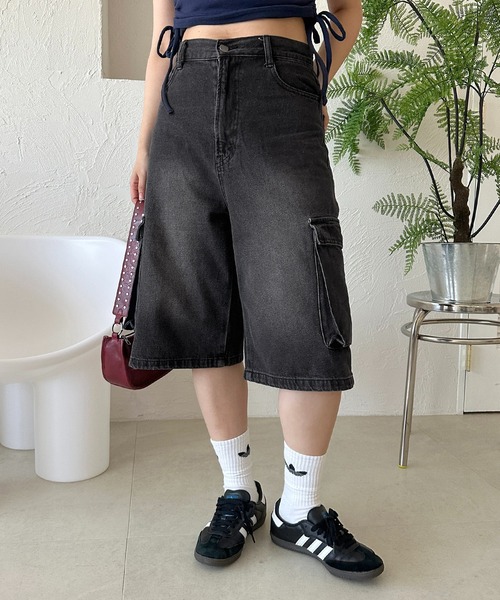 apres jour mignon（アプレジュールミニョン）の「ユニセックスカーゴデニムハーフパンツ【ZOZOTOWN限定アイテム】（デニムパンツ・レディース・インディゴブルー/ブラック/ブルー系その他・LARGE/MEDIUM/SMALL/X-LARGE）」の8枚目の写真