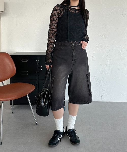 apres jour mignon（アプレジュールミニョン）の「ユニセックスカーゴデニムハーフパンツ【ZOZOTOWN限定アイテム】（デニムパンツ・レディース・インディゴブルー/ブラック/ブルー系その他・LARGE/MEDIUM/SMALL/X-LARGE）」の4枚目の写真