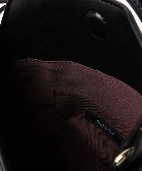 UNBILLION(アンビリオン)の「ムスビハンドルショルダーバッグ(ショルダーバッグ・レディース・アイボリー/レッド/ブラック・FREE)」の15枚目の写真