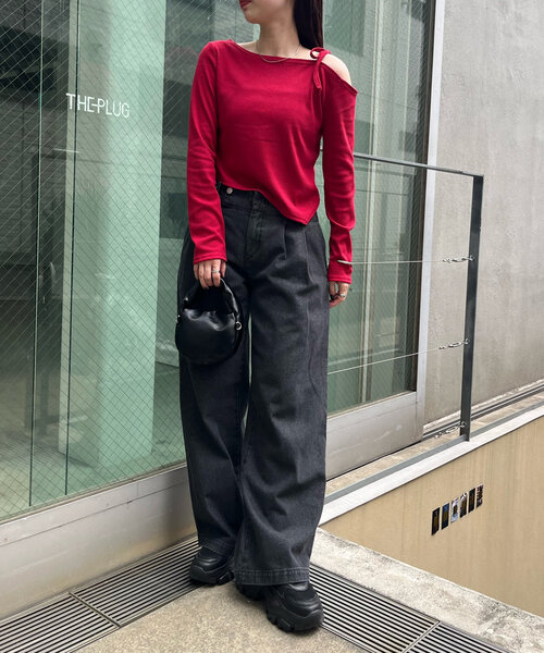 mline（エムライン）の「【3色展開】[mline]ショルダーリボンT（Tシャツ/カットソー・レディース・オフホワイト/グレー/レッド・FREE）」の4枚目の写真