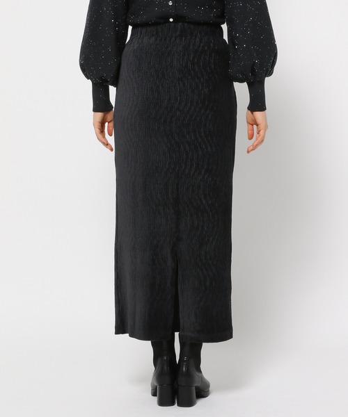 mysty woman(ミスティウーマン)の「ベロアプリーツイージースカート 152816(スカート・レディース・ベージュ系その他/ネイビー/ブラック/オフホワイト・FREE)」の19枚目の写真