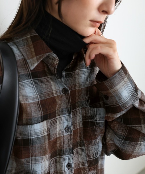 select MOCA(セレクトモカ)の「チェックロングシャツ(シャツ/ブラウス・レディース・アイボリー/ブラウン/ブラック/グレー・FREE)」の6枚目の写真