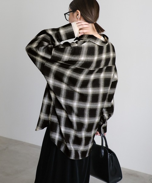 select MOCA(セレクトモカ)の「チェックロングシャツ(シャツ/ブラウス・レディース・アイボリー/ブラウン/ブラック/グレー・FREE)」の20枚目の写真