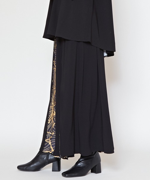 カヤ（カヤ）の「【カヤ】四季 冬装い八掛スカート（スカート・レディース・ネイビー/グリーン/レッド/ブラック/バーガンディー・FREE）」の9枚目の写真