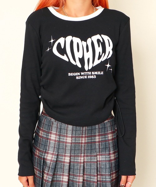 GORGE（ゴージ）の「《サイドドロスト×ロゴ》レディース プリント長袖カットソー クロップド風 春秋（Tシャツ/カットソー・レディース・ブラック/ネイビー/オフホワイト・F）」の5枚目の写真