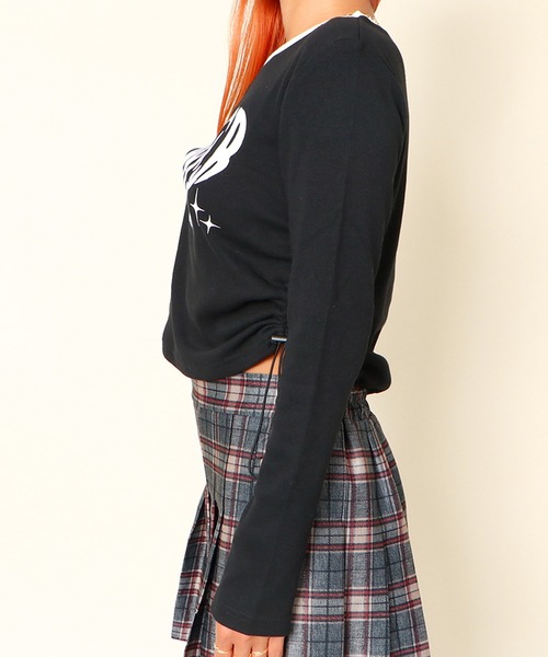 GORGE（ゴージ）の「《サイドドロスト×ロゴ》レディース プリント長袖カットソー クロップド風 春秋（Tシャツ/カットソー・レディース・ブラック/ネイビー/オフホワイト・F）」の6枚目の写真