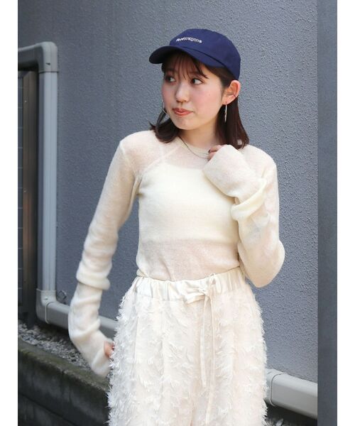 Ungrid（アングリッド）の「シアーフィットニット（ニット/セーター・レディース・アイボリー/ライトグレー/ブラック/ブルー/パープル・FREE）」の2枚目の写真