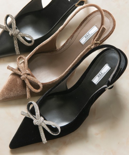 R&E（アールアンドイー）の「【24AW新作】【R&E】ビジューリボンバックベルトヒールパンプス（パンプス・レディース・ブラック/ブラック系その他/ブラウン系その他・22cm/22.5cm/23cm/23.5cm/24cm/24.5cm）」の15枚目の写真