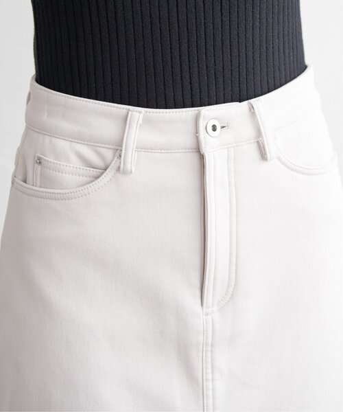 ikka（イッカ）の「ボンディングロングスカート（スカート・レディース・ブラック/オフホワイト/ブルー系その他/ベージュ・S/M/L）」の14枚目の写真