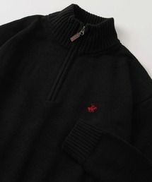 BEVERLY HILLS POLO CLUB（ビバリーヒルズポロクラブ）の「【BEVERLY HILLS POLO CLUB/ビバリーヒルズポロクラブ】ワンポイントロゴ刺繍＆フェイクレザー ジップタグデザイン ハーフジップ長袖ニット/オーバーサイズ（ニット/セーター・メンズ）」
