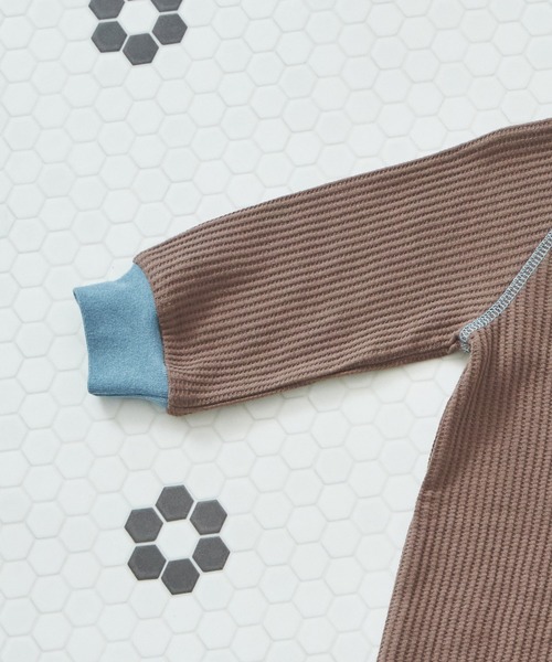 pairmanon（ペアマノン）の「ワッフル 配色ヘンリーネック ロンパース（ロンパース・キッズ・ピンク/ブルー/ブラウン/ベージュ/ミント・70/80）」の9枚目の写真