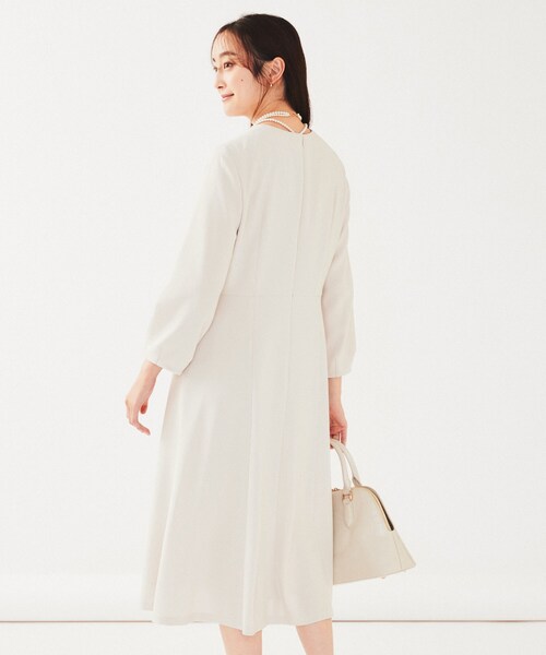 UNTITLED(アンタイトル)の「【通勤】フレアワンピース(ワンピース・レディース・ネイビー/ブラック/ナチュラル・00/01/02/03/04/42/44/46/48/50)」の14枚目の写真