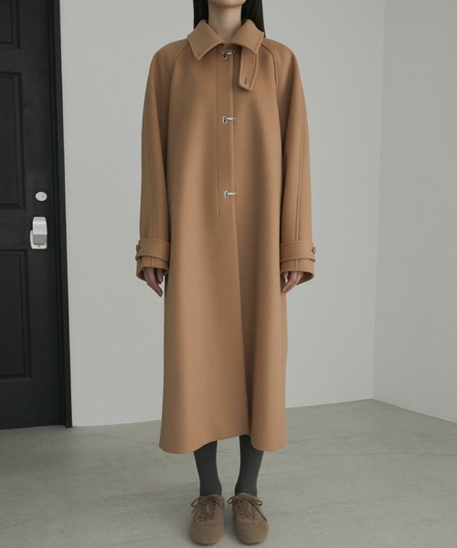 LE CIEL BLEU（ルシェルブルー）の「メルトンクラシックコート