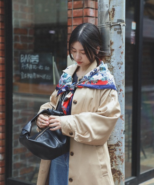 Bonjour Sagan（ボンジュールサガン）の「柄スカーフ(90×90)（バンダナ/スカーフ・レディース・レッド/ネイビー/その他・FREE）」の20枚目の写真