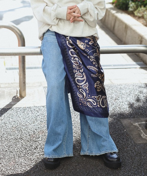 Bonjour Sagan（ボンジュールサガン）の「柄スカーフ(90×90)（バンダナ/スカーフ・レディース・レッド/ネイビー/その他・FREE）」の5枚目の写真