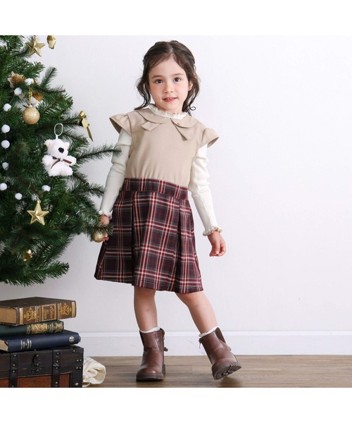 SLAP SLIP（スラップスリップ）の「【お揃い】リボン風襟付き肩あきチェックタック入りジャンパースカート(80~140cm)（ジャンパースカート・キッズ・ブラック/ベージュ・80ｃｍ/90cm/110cm/100cm/120cm/130cm/140cm）」の15枚目の写真
