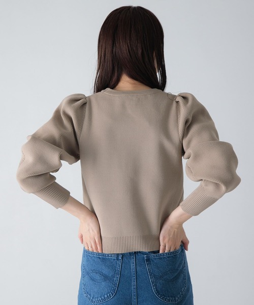 URBAN RESEARCH Sonny Label（アーバンリサーチサニーレーベル）の「ボリュームスリーブニットプルオーバー（ニット/セーター・レディース・ブラック/ベージュ/グレー・FREE）」の21枚目の写真