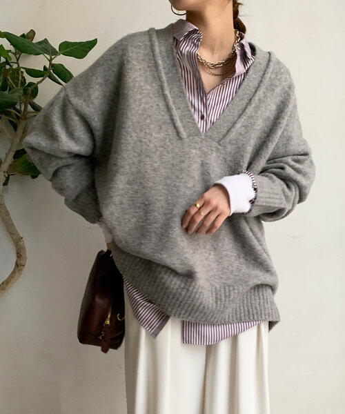 【セール】Vネックルーズプルオーバー(ニット/セーター)|DouDou(ドゥドゥ) 【セール】Vネックルーズプルオーバー(ニット/セーター)|DouDou(ドゥドゥ)