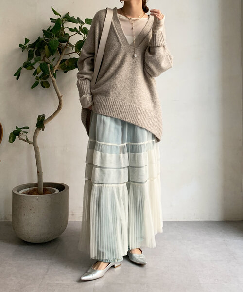 【セール】Vネックルーズプルオーバー(ニット/セーター)|DouDou(ドゥドゥ) 【セール】Vネックルーズプルオーバー(ニット/セーター)|DouDou(ドゥドゥ)