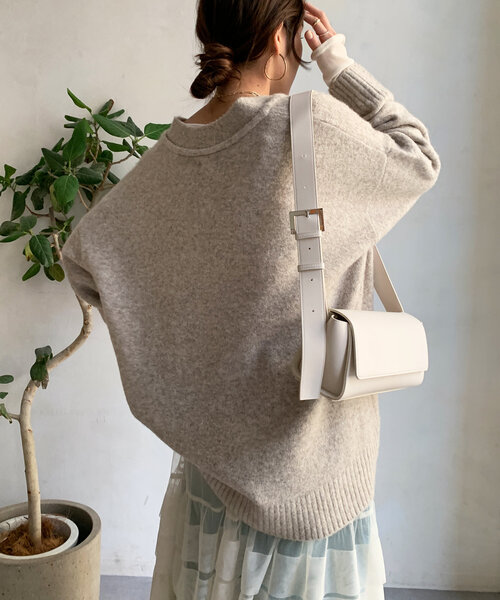 【セール】Vネックルーズプルオーバー(ニット/セーター)|DouDou(ドゥドゥ) 【セール】Vネックルーズプルオーバー(ニット/セーター)|DouDou(ドゥドゥ)