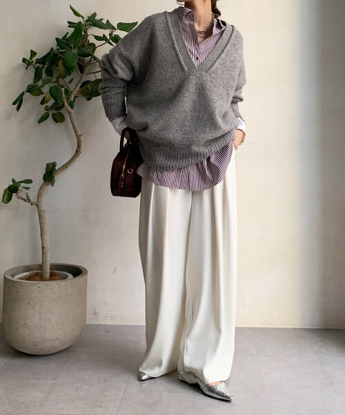 【セール】Vネックルーズプルオーバー(ニット/セーター)|DouDou(ドゥドゥ) 【セール】Vネックルーズプルオーバー(ニット/セーター)|DouDou(ドゥドゥ)