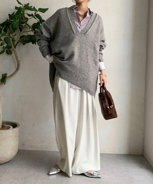 【セール】Vネックルーズプルオーバー(ニット/セーター)|DouDou(ドゥドゥ) 【セール】Vネックルーズプルオーバー(ニット/セーター)|DouDou(ドゥドゥ)