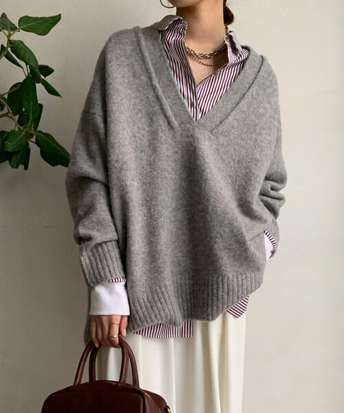 【セール】Vネックルーズプルオーバー(ニット/セーター)|DouDou(ドゥドゥ) 【セール】Vネックルーズプルオーバー(ニット/セーター)|DouDou(ドゥドゥ)